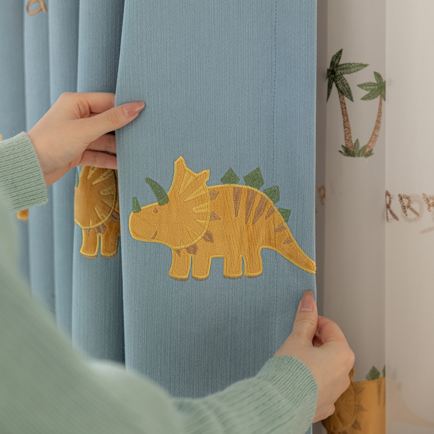 Blue Cartoon Dinosaur Kids Bla – обзор и цена Baby Nursery Embroidery